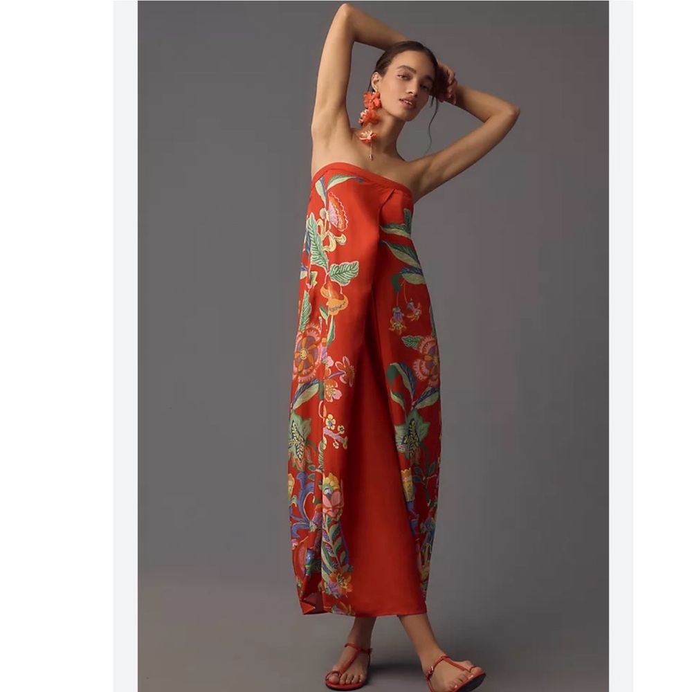 Strapless Pleated
Column Dress
NWOT
Anthropologie
Color- Red - Picture 2 of 7